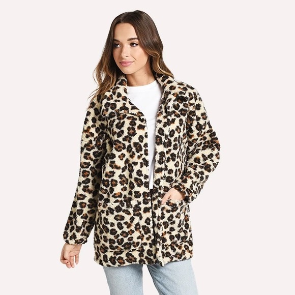 Z Supply Leopard Teddy Coat Size Medium - Picture 5 of 6
